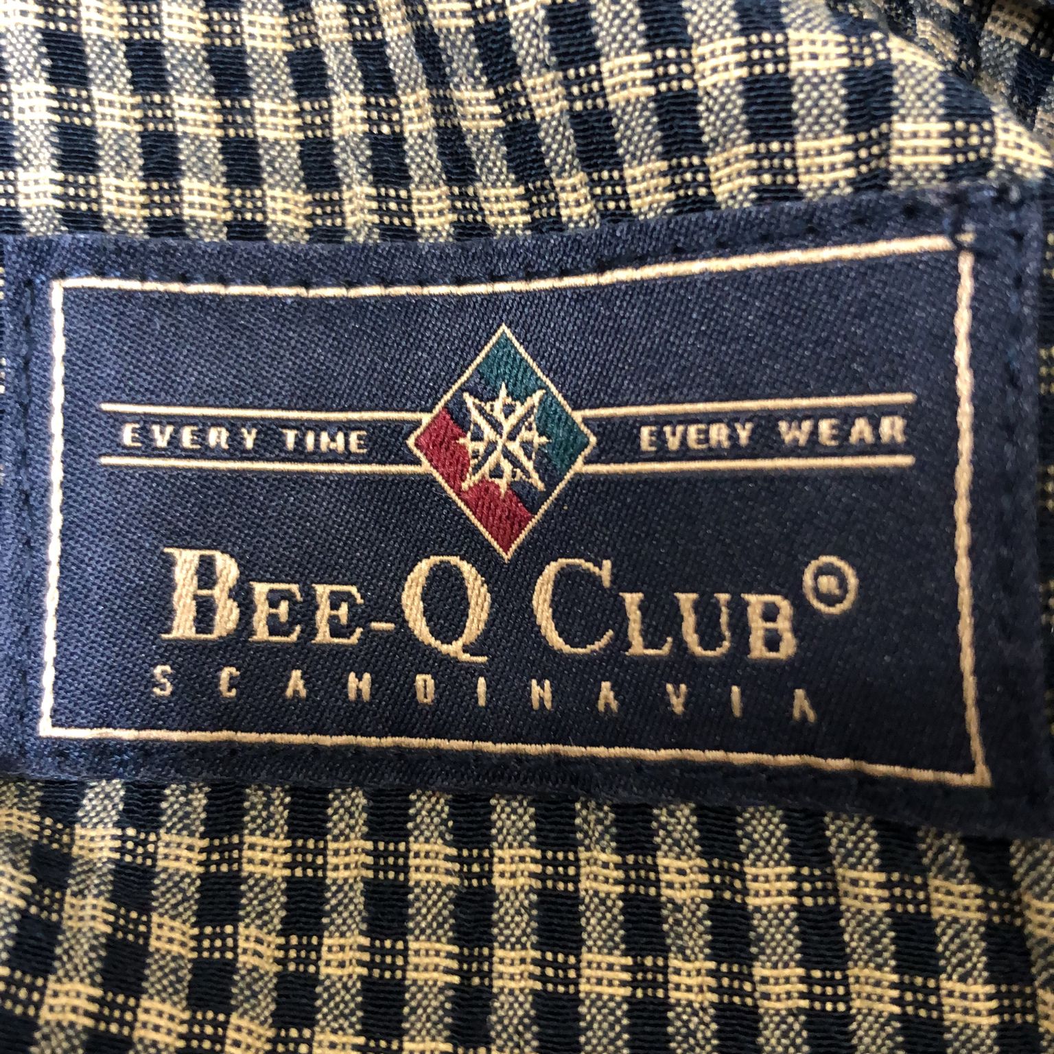 Bee-Q Club