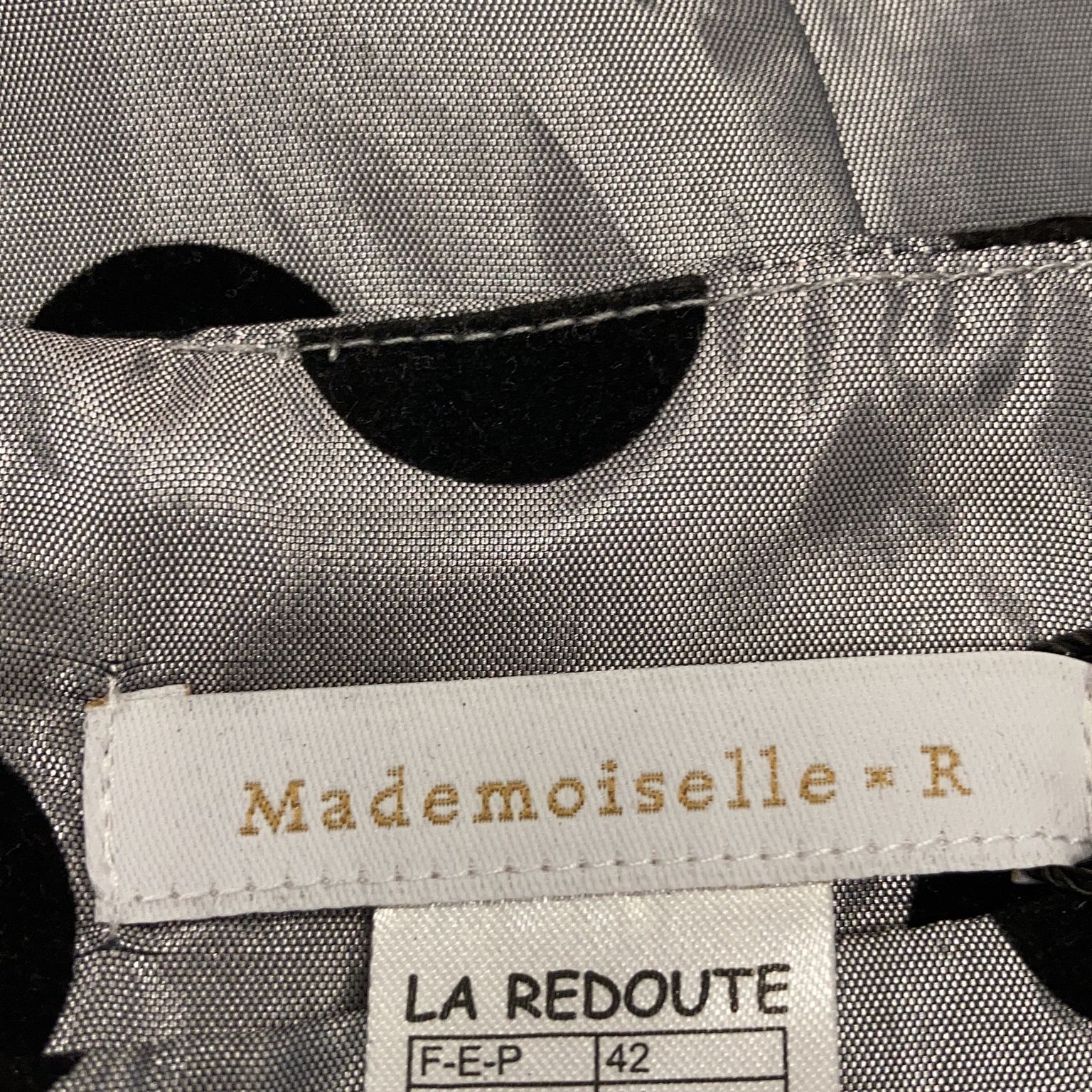 Mademoiselle R