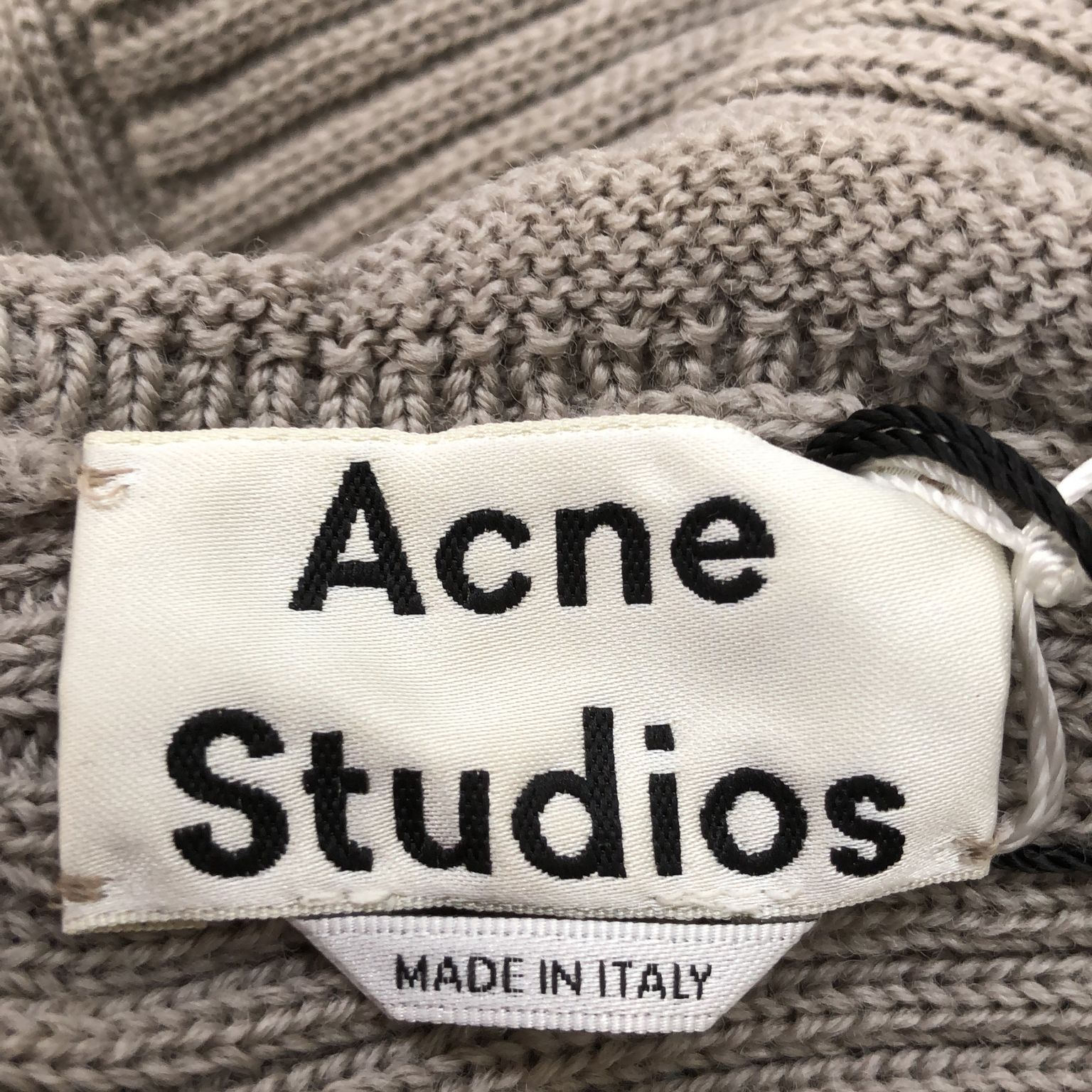 Acne Studios