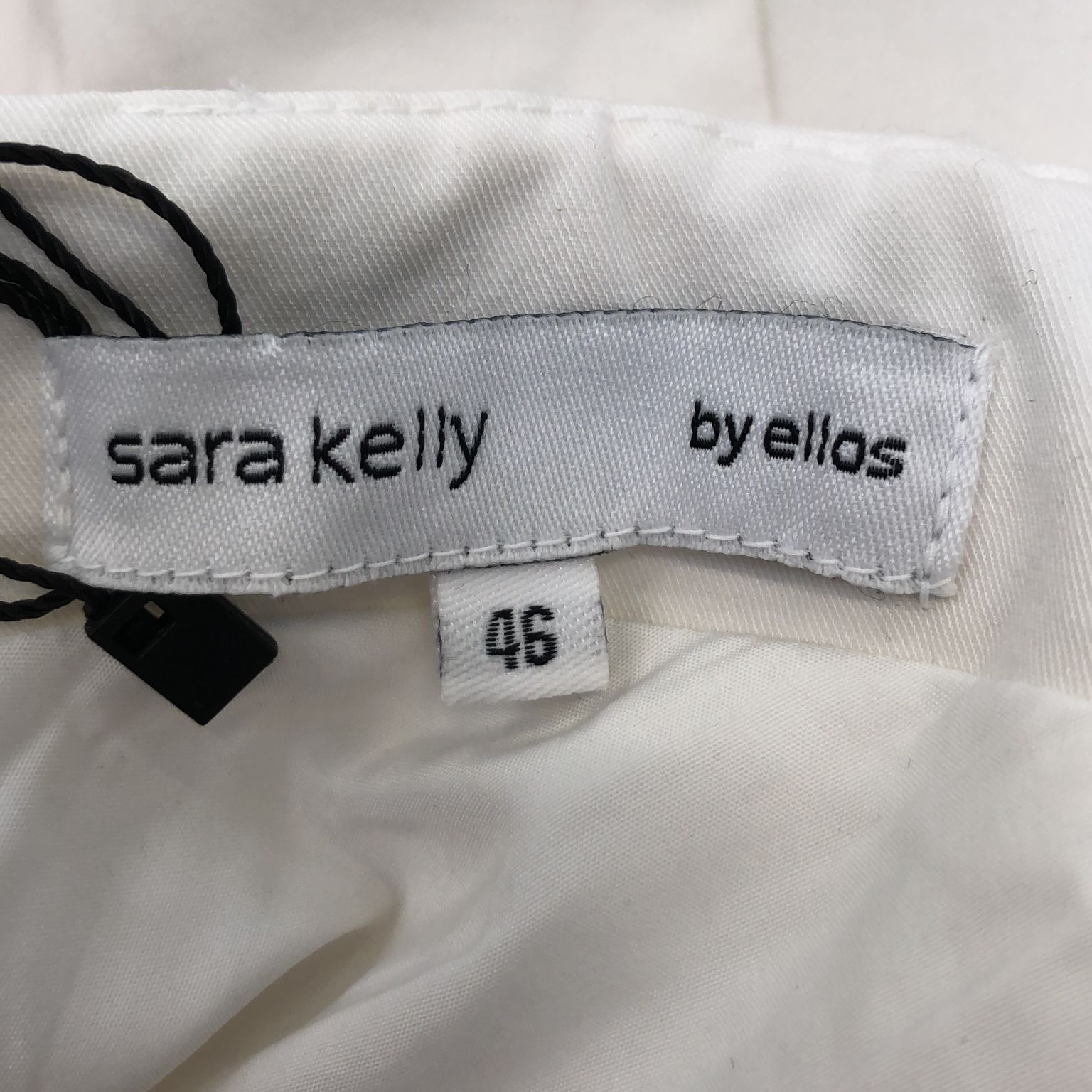 Sara Kelly by Ellos