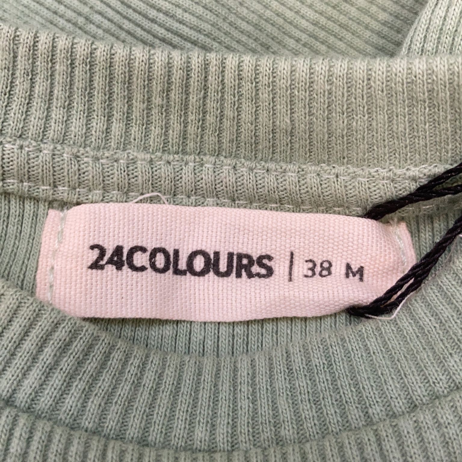 24 Colours