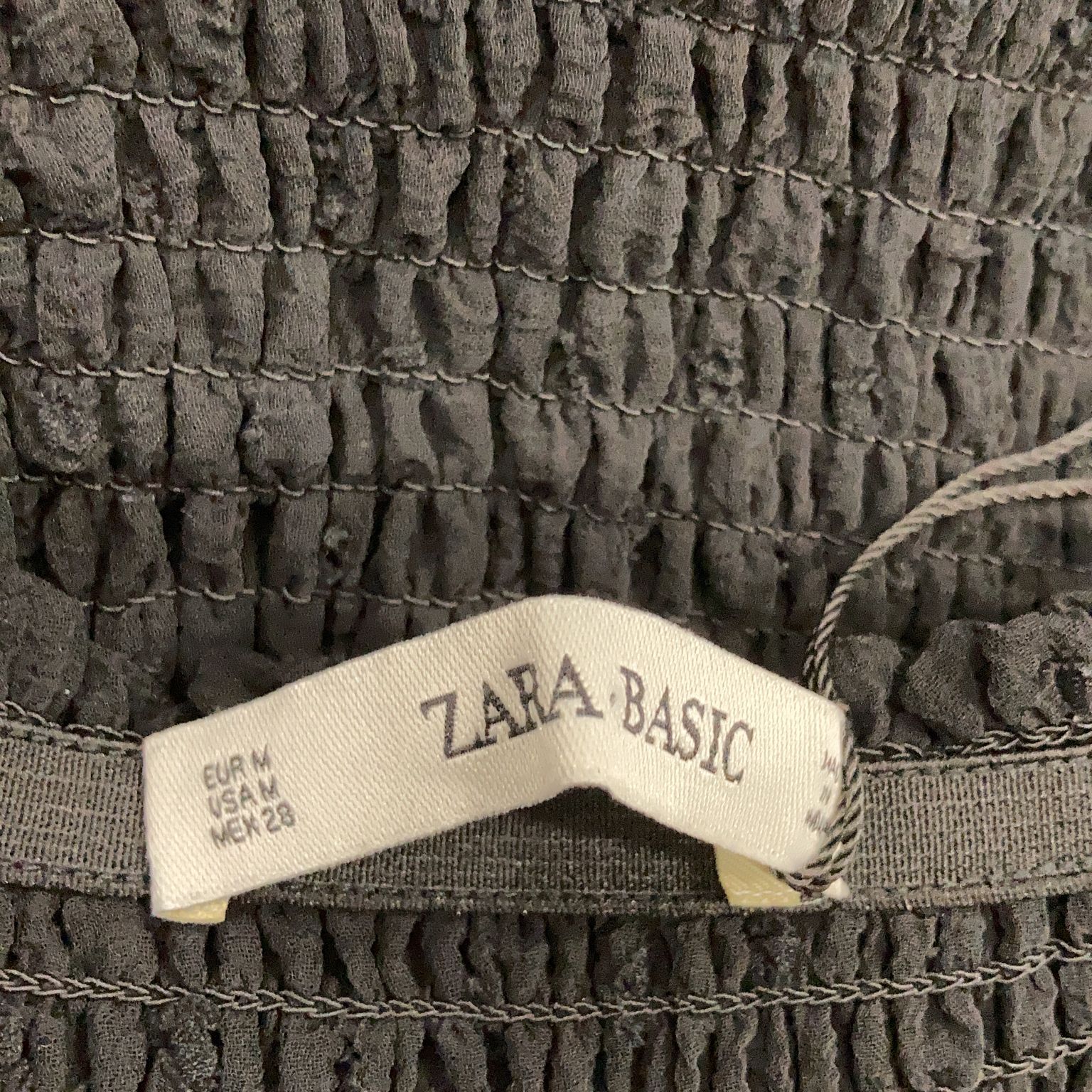 Zara Basic