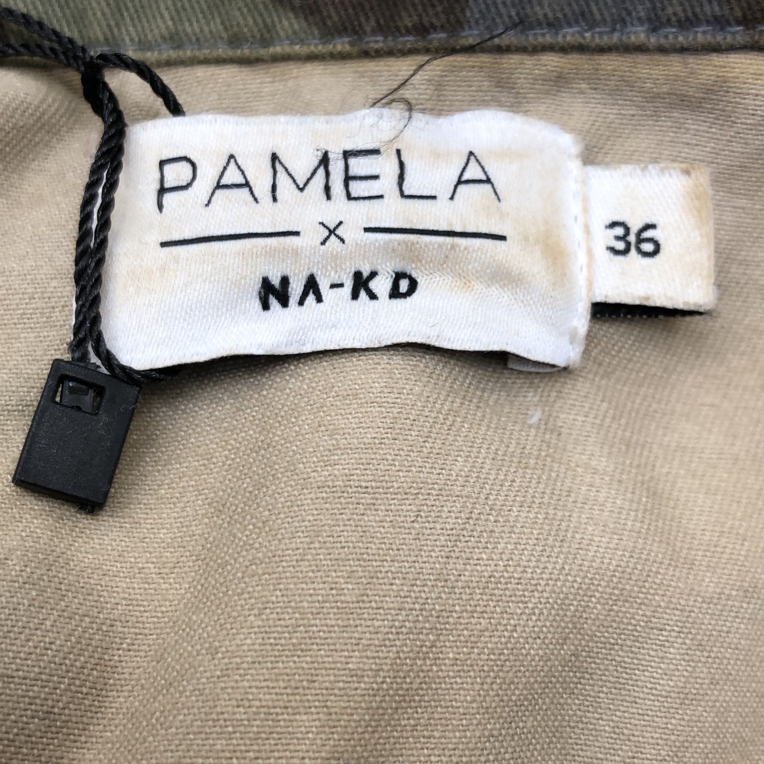 Pamela x NA-KD