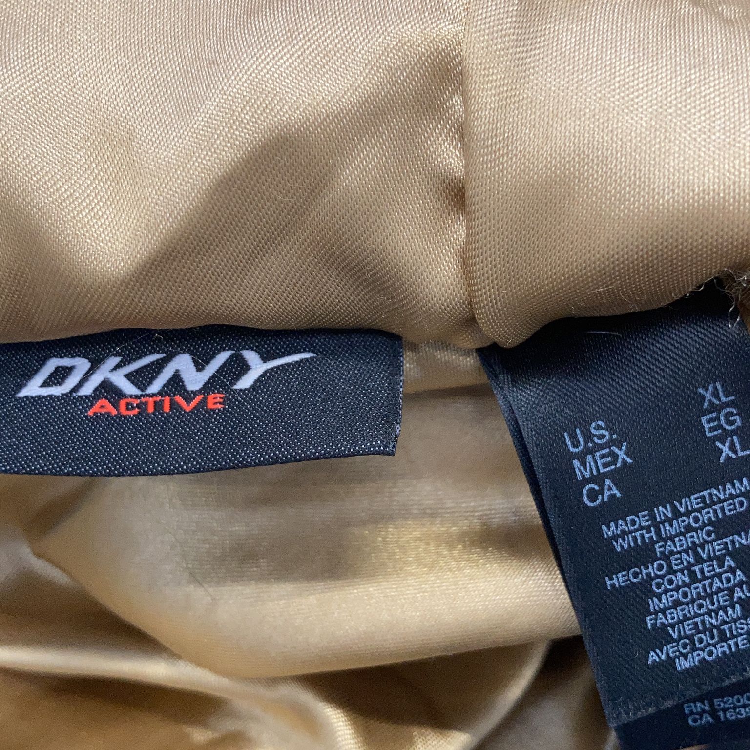 DKNY Active