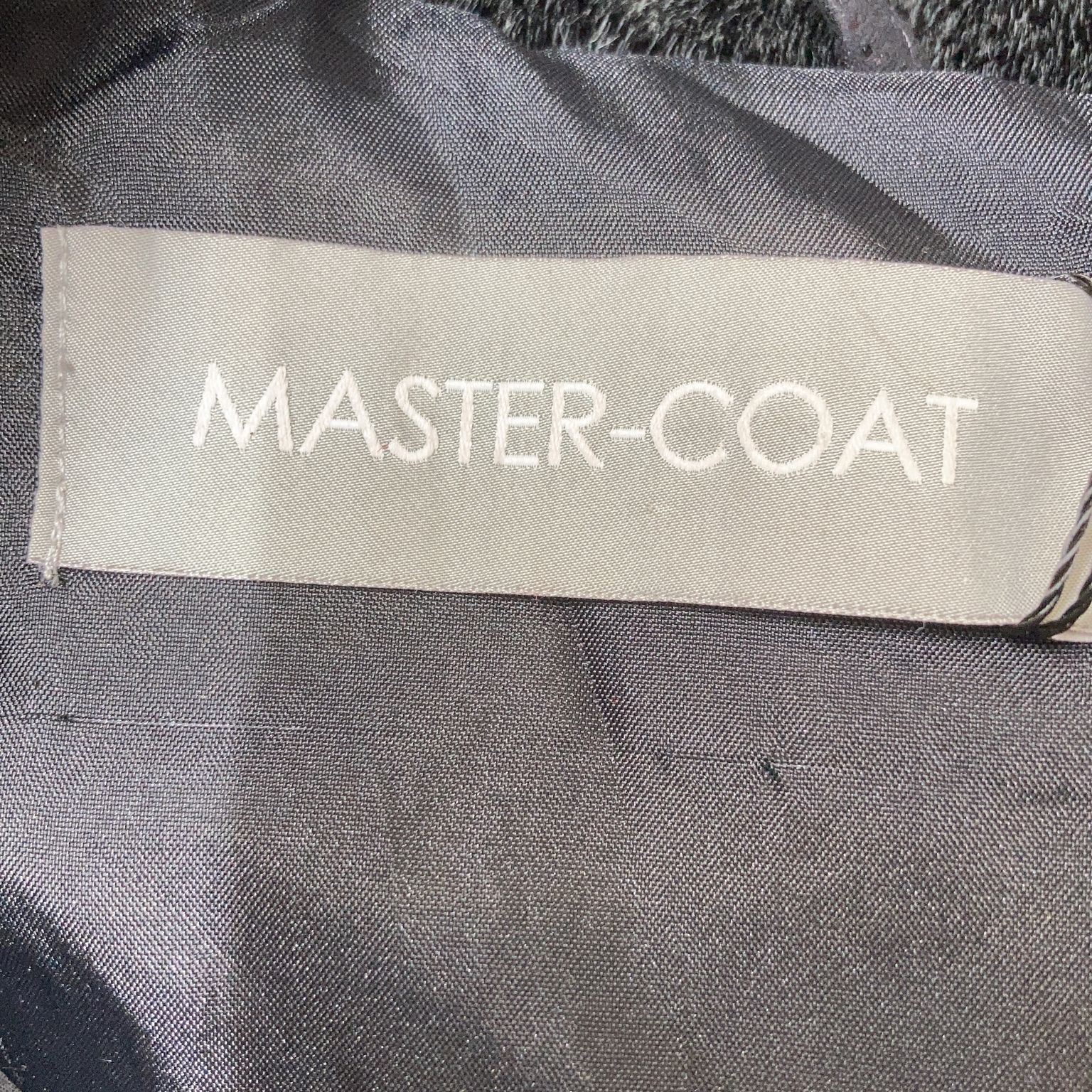 Master-Coat