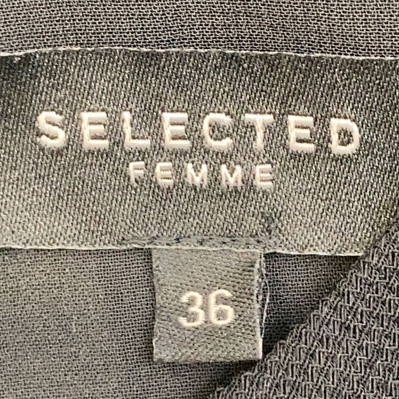 Selected Femme