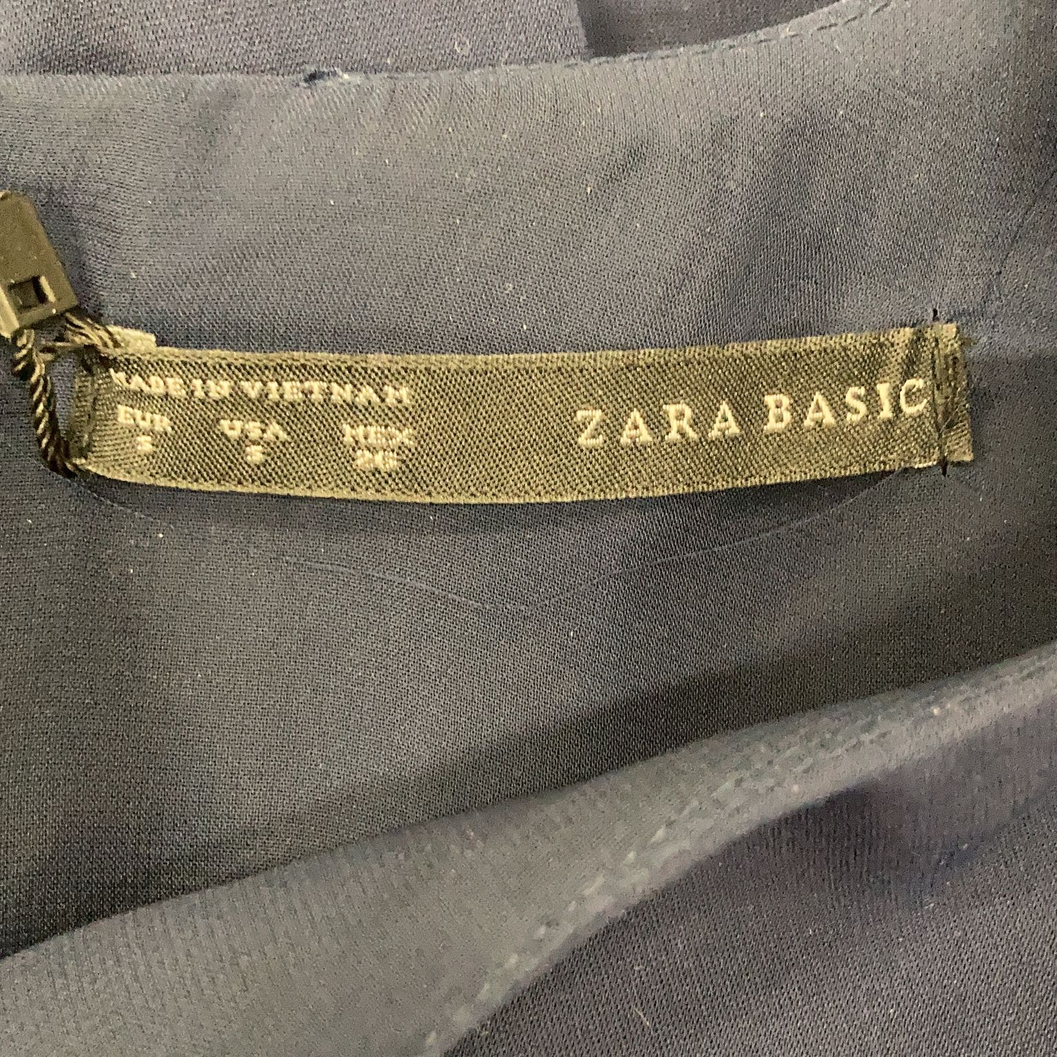 Zara Basic