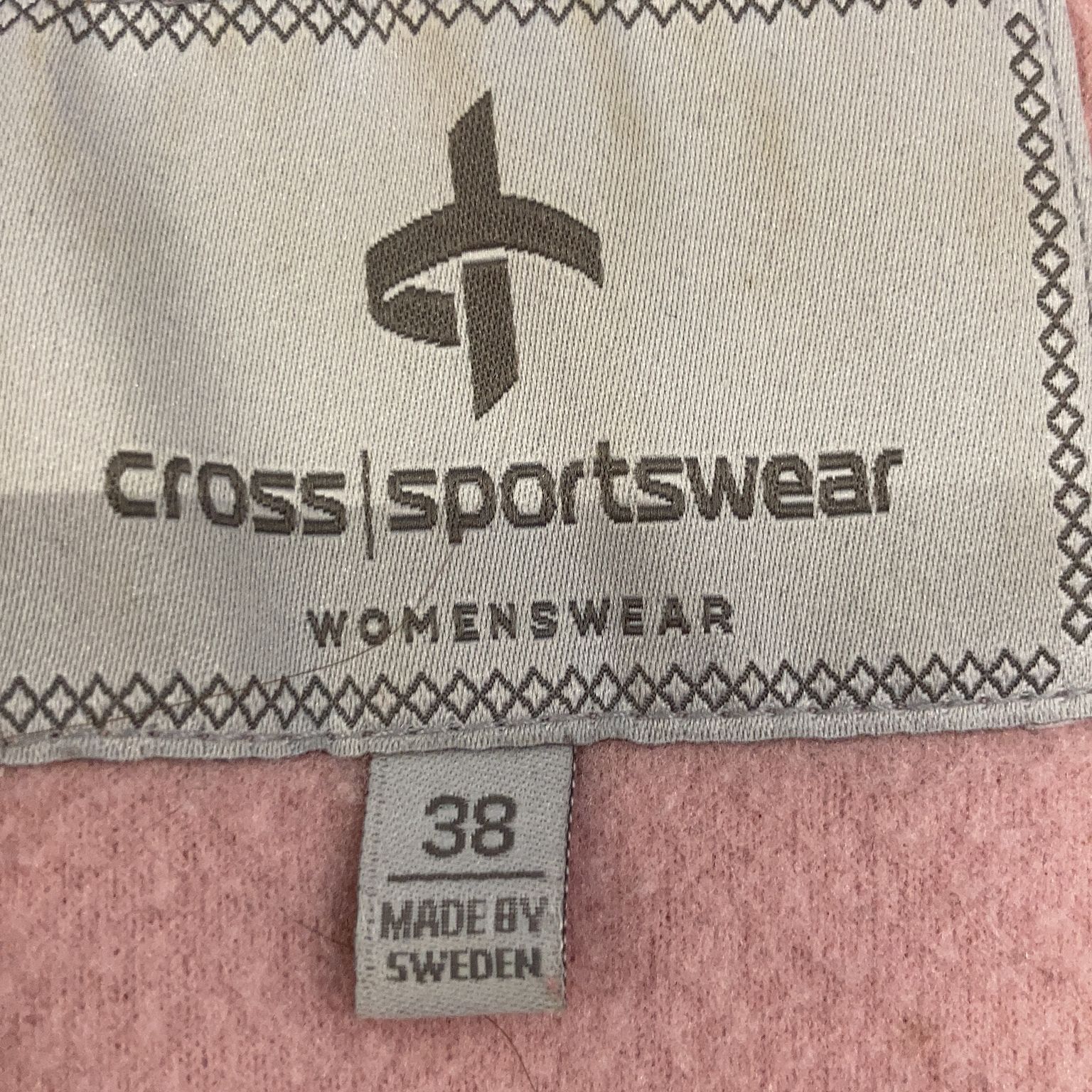 Cross Sportswear