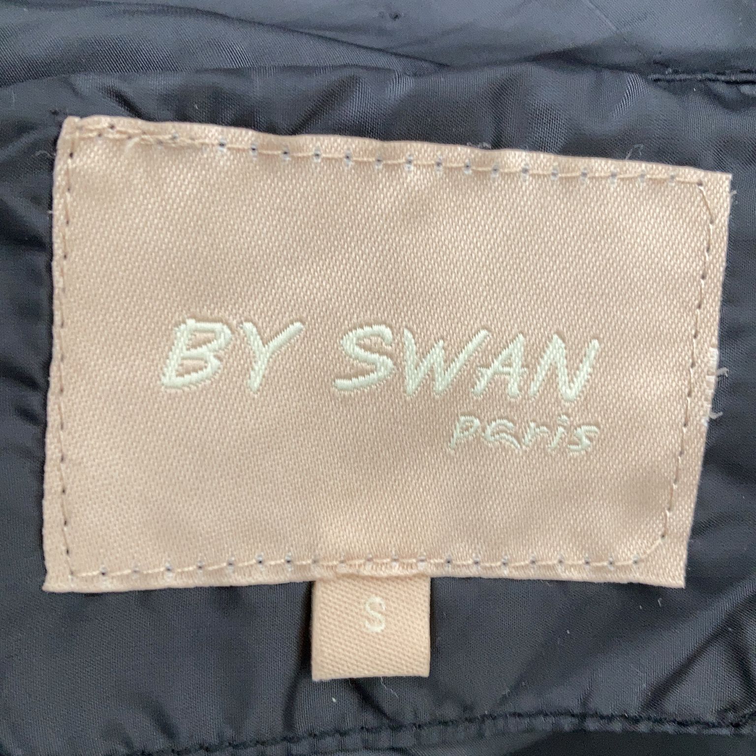 By Swan Paris