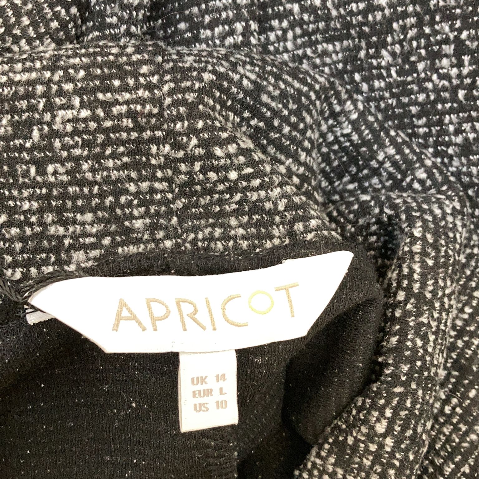 Apricot