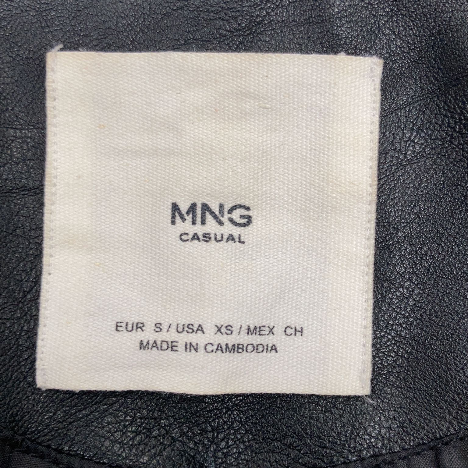 Mango Casual