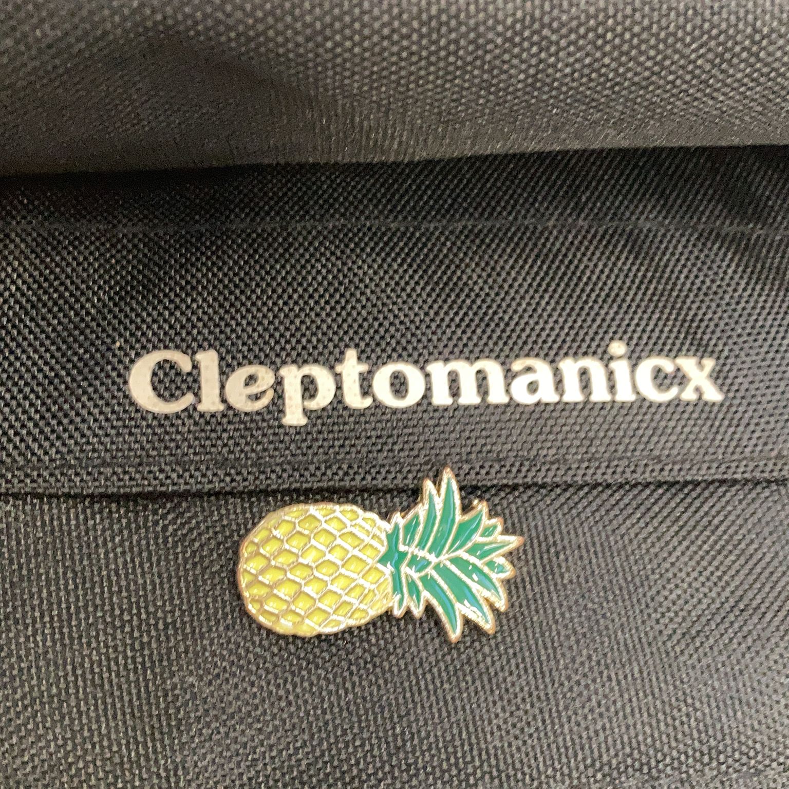 Cleptomanicx