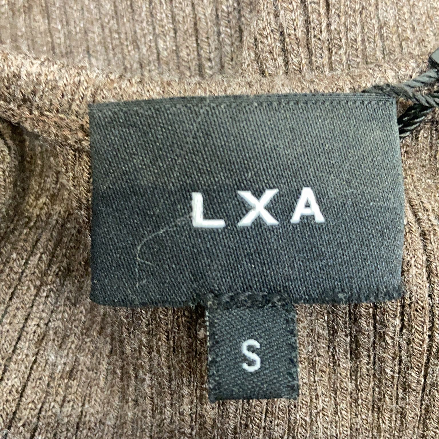 LXA