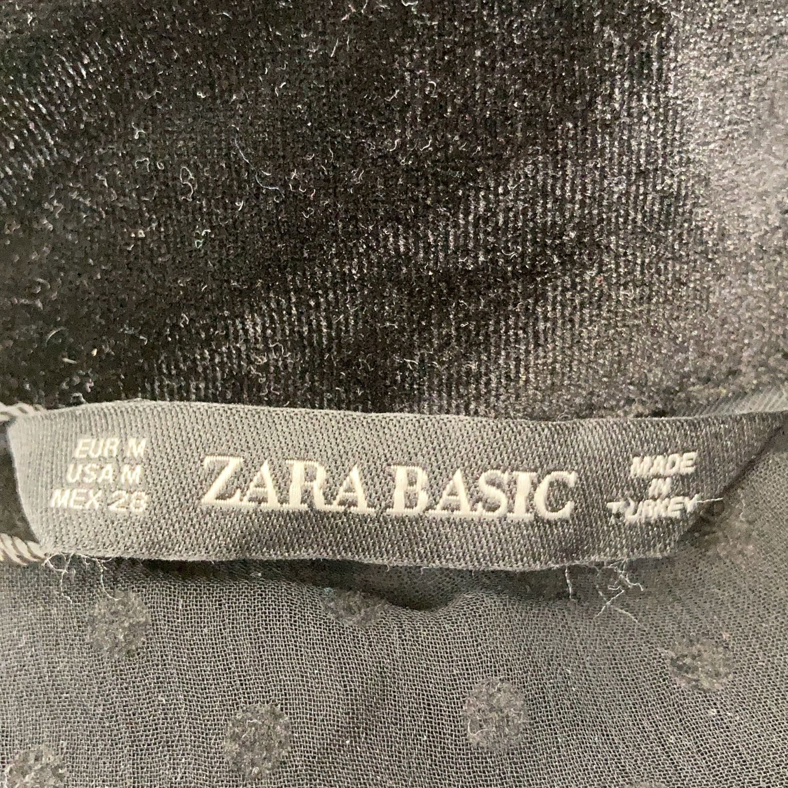 Zara Basic