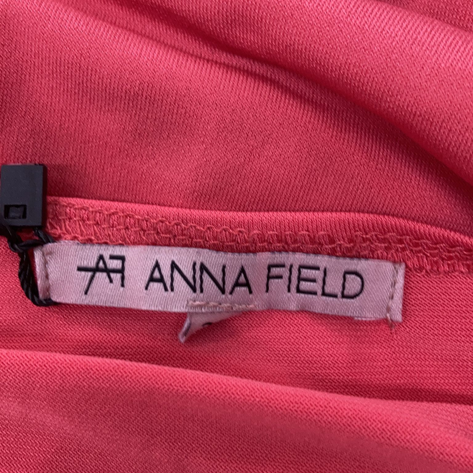 Anna Field