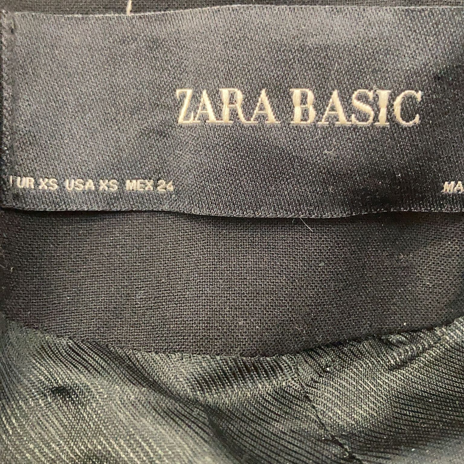 Zara Basic