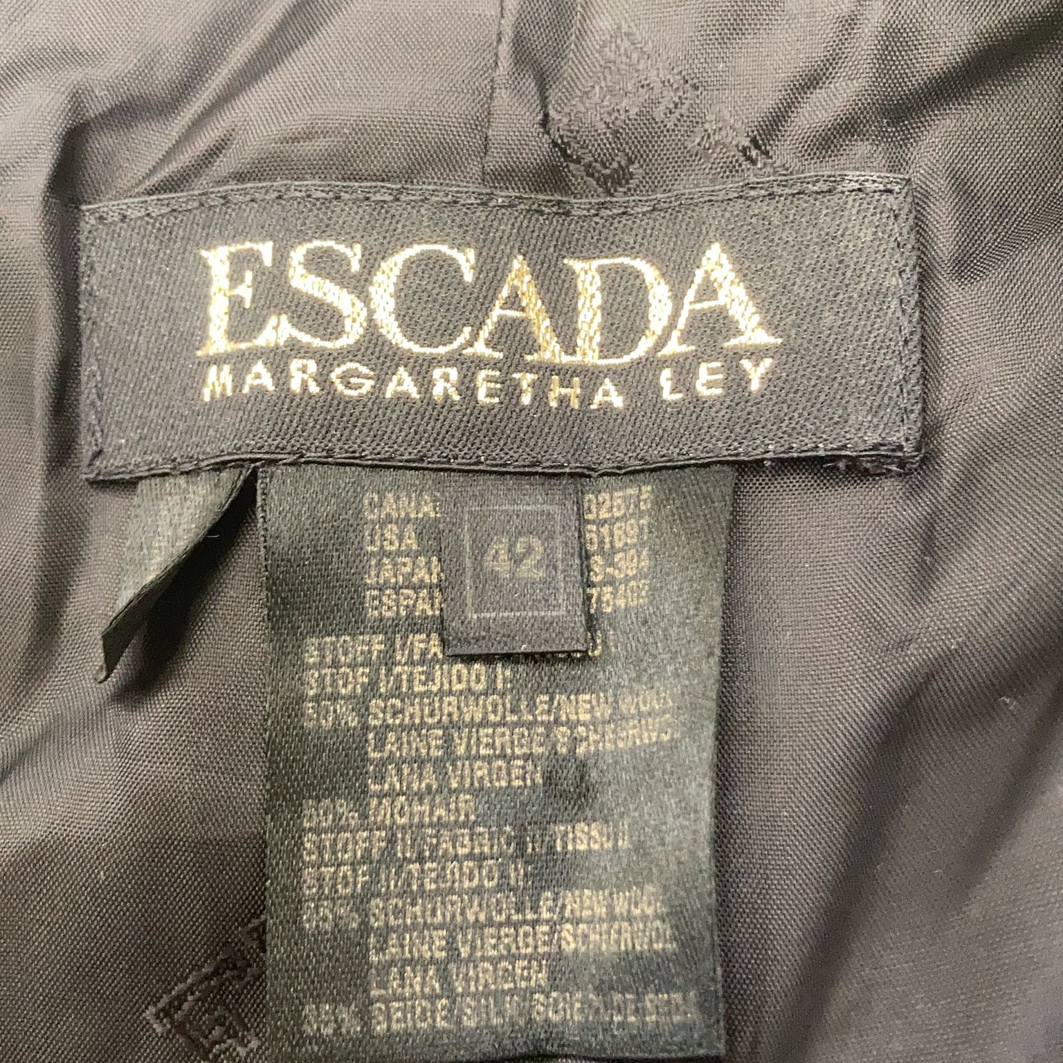 Escada by Margaretha Ley