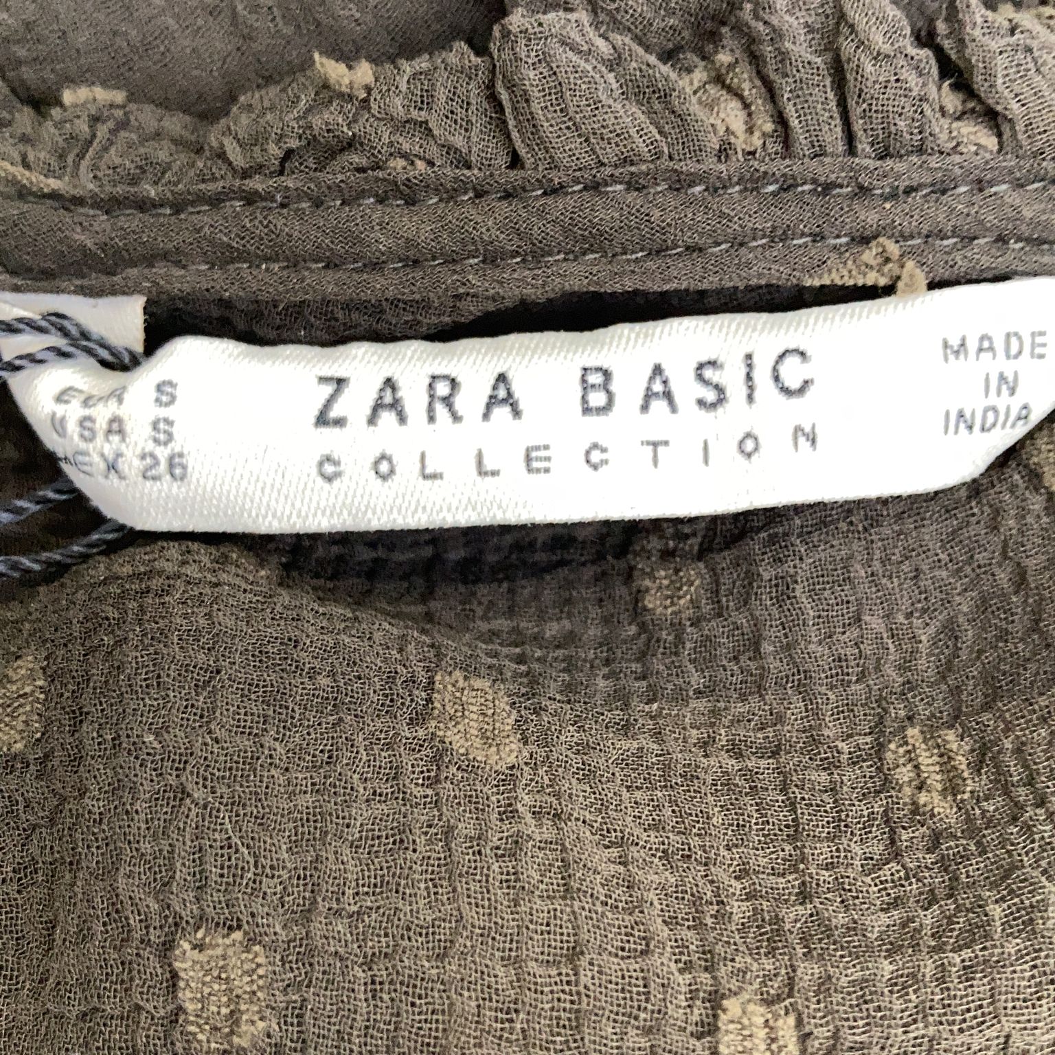 Zara Basic