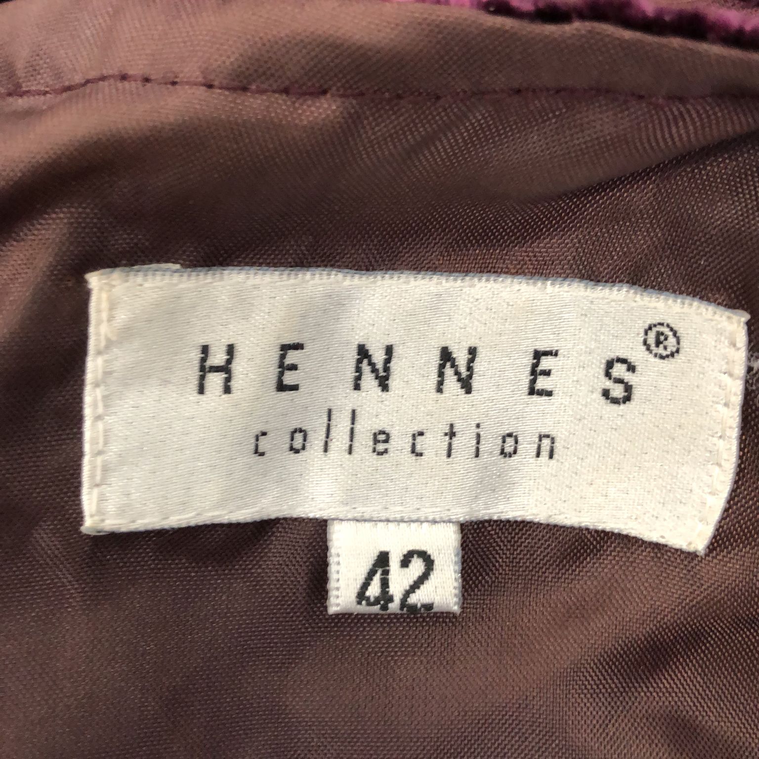 Hennes Collection