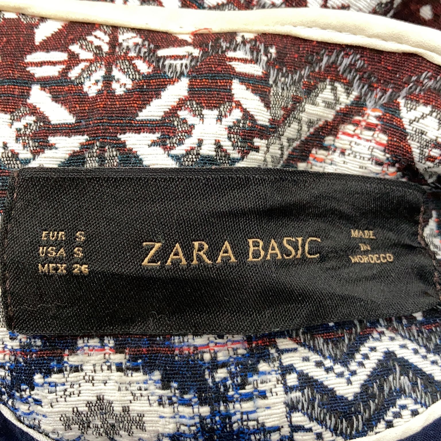 Zara Basic