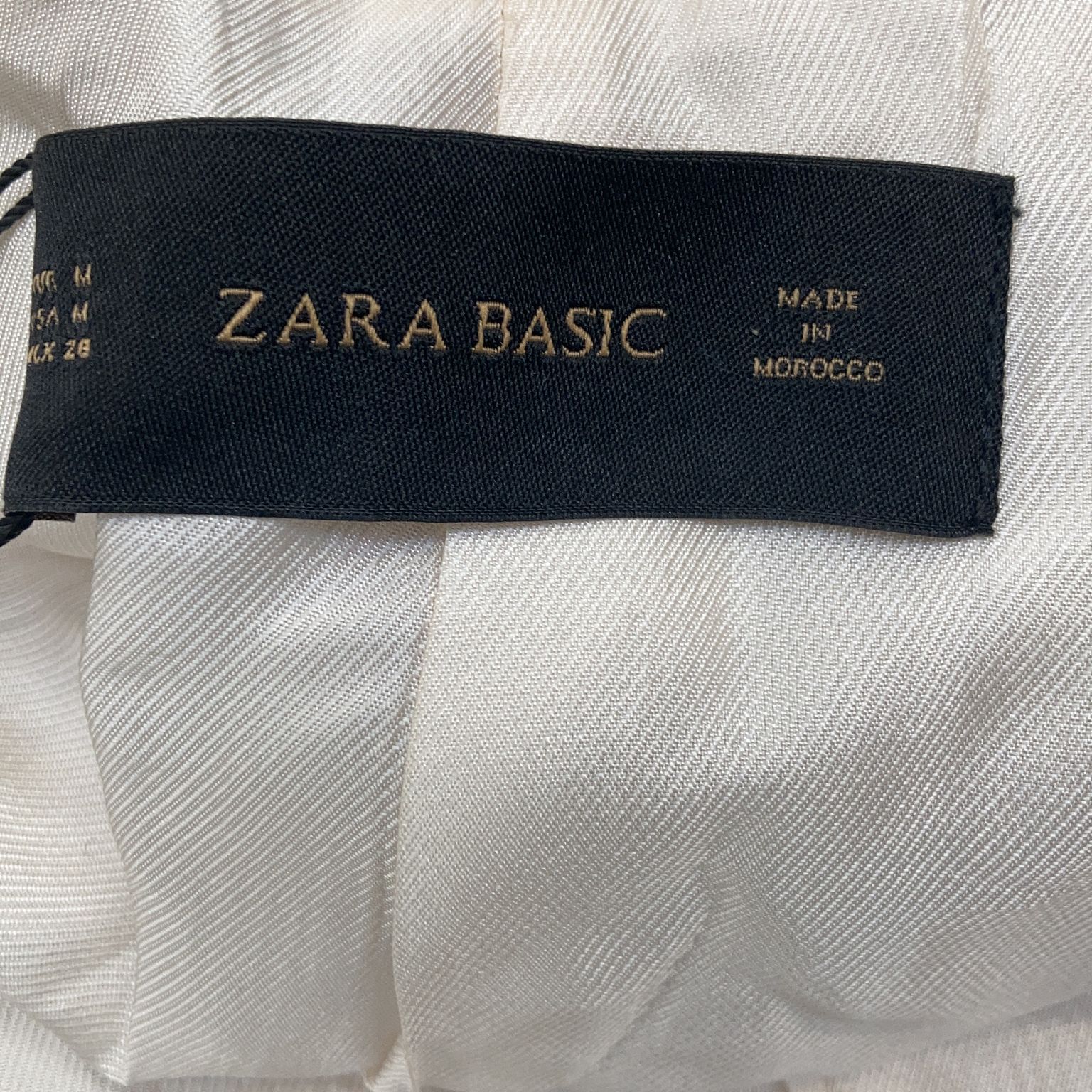 Zara Basic