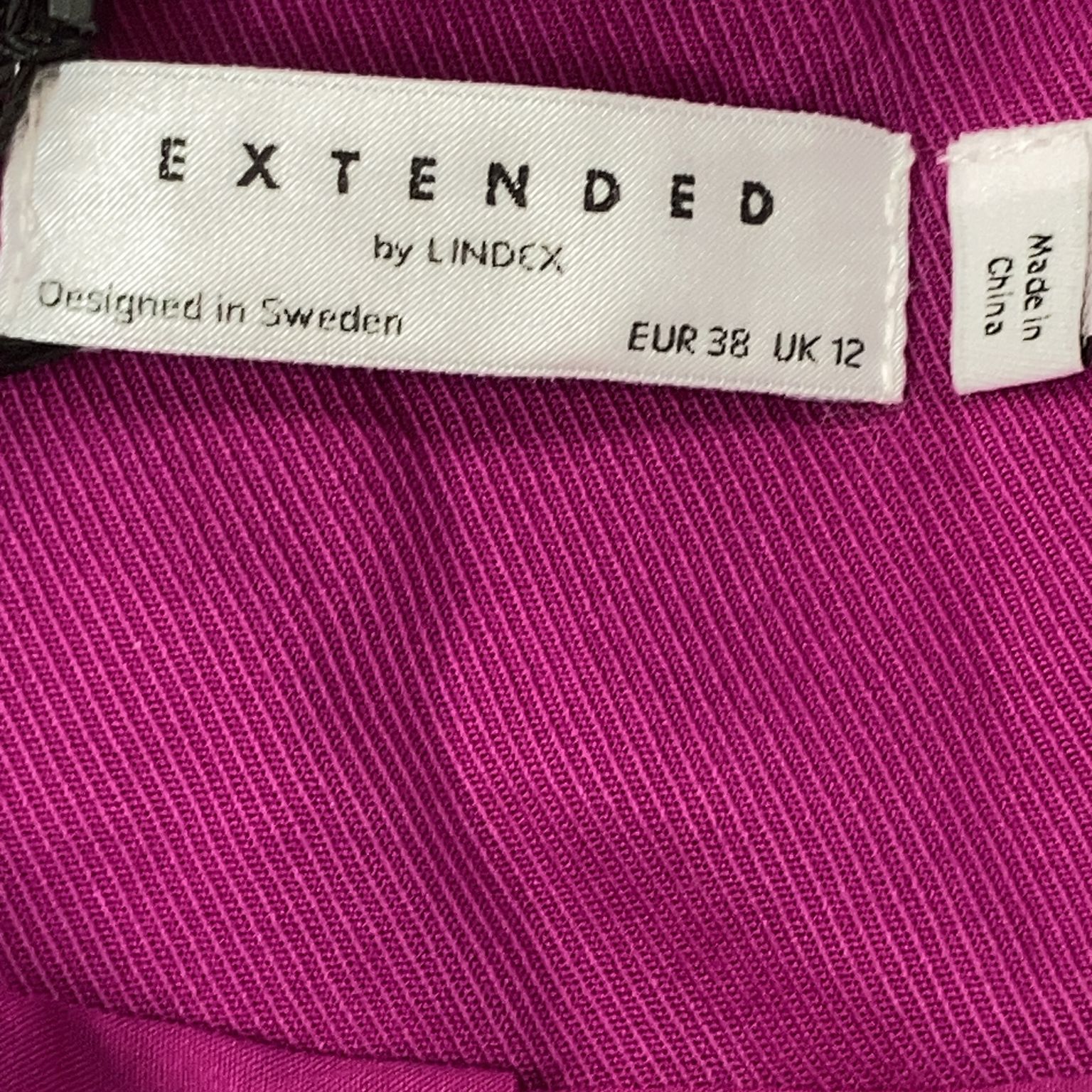 Extended by Lindex