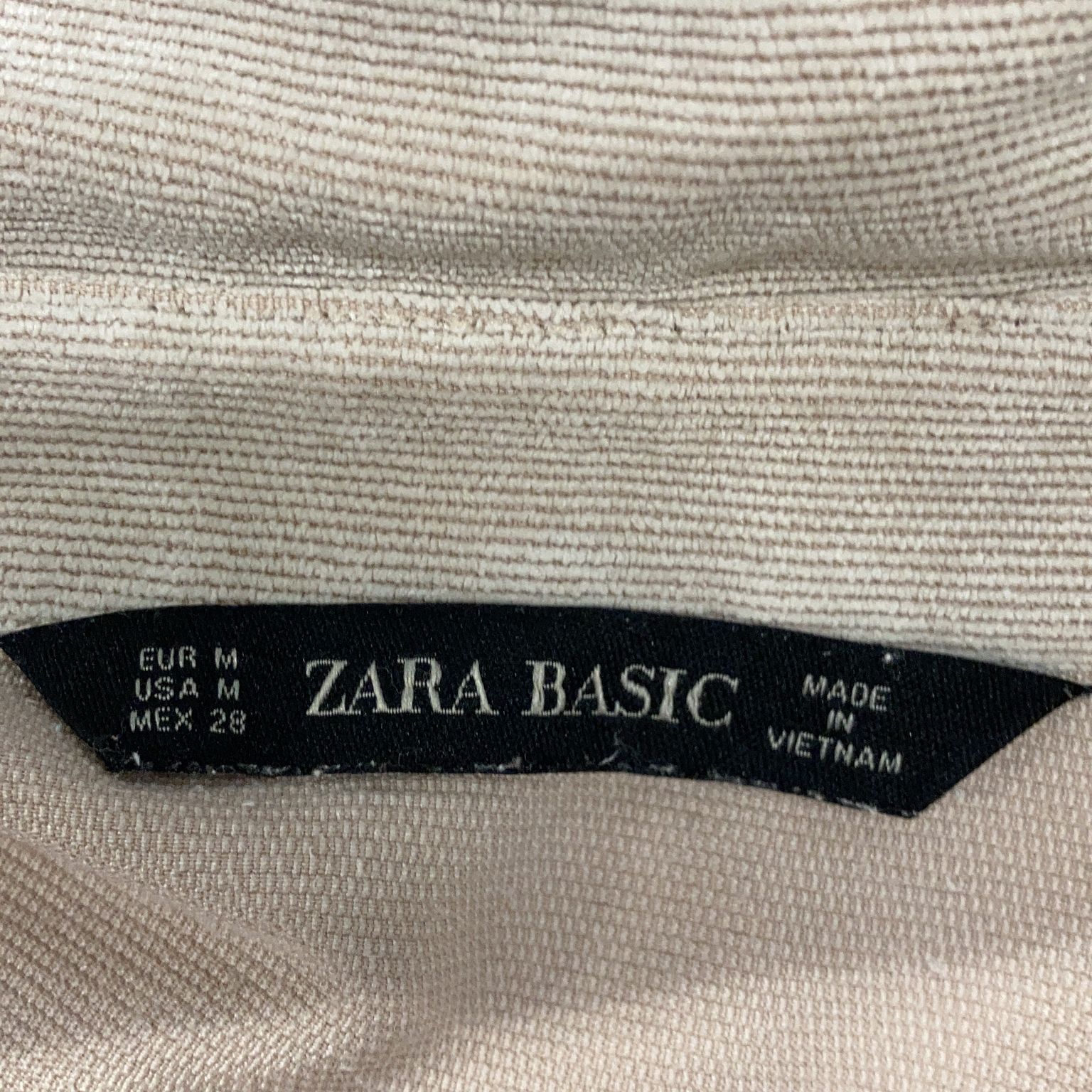 Zara Basic