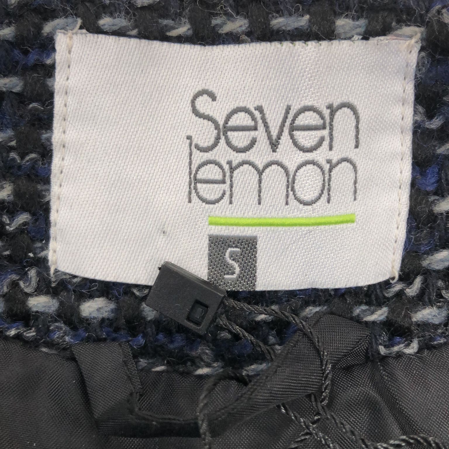 Seven Lemon