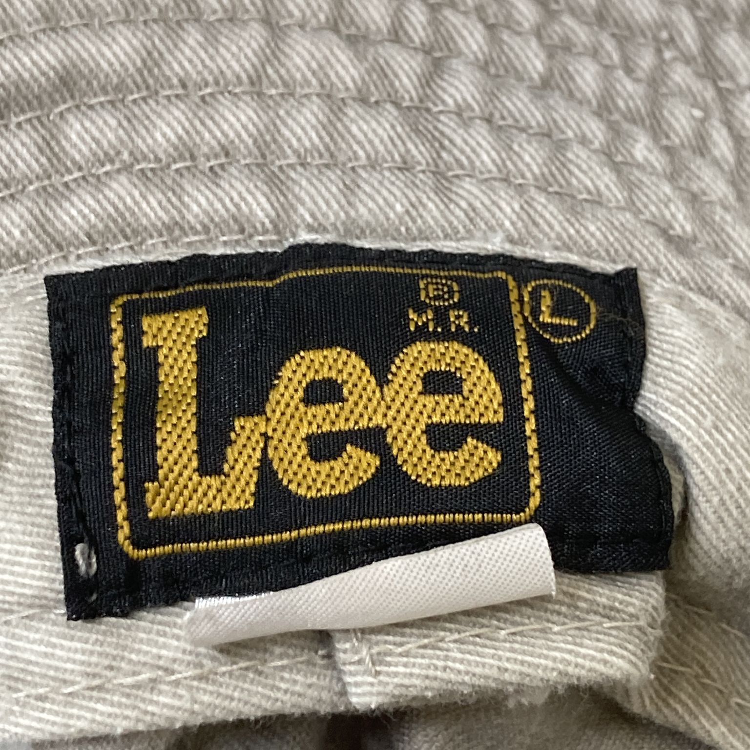 Lee