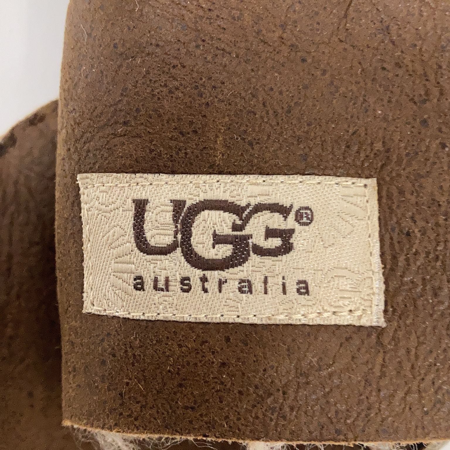 UGG