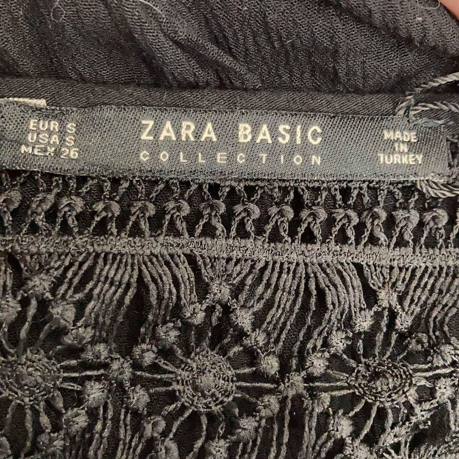 Zara Basic