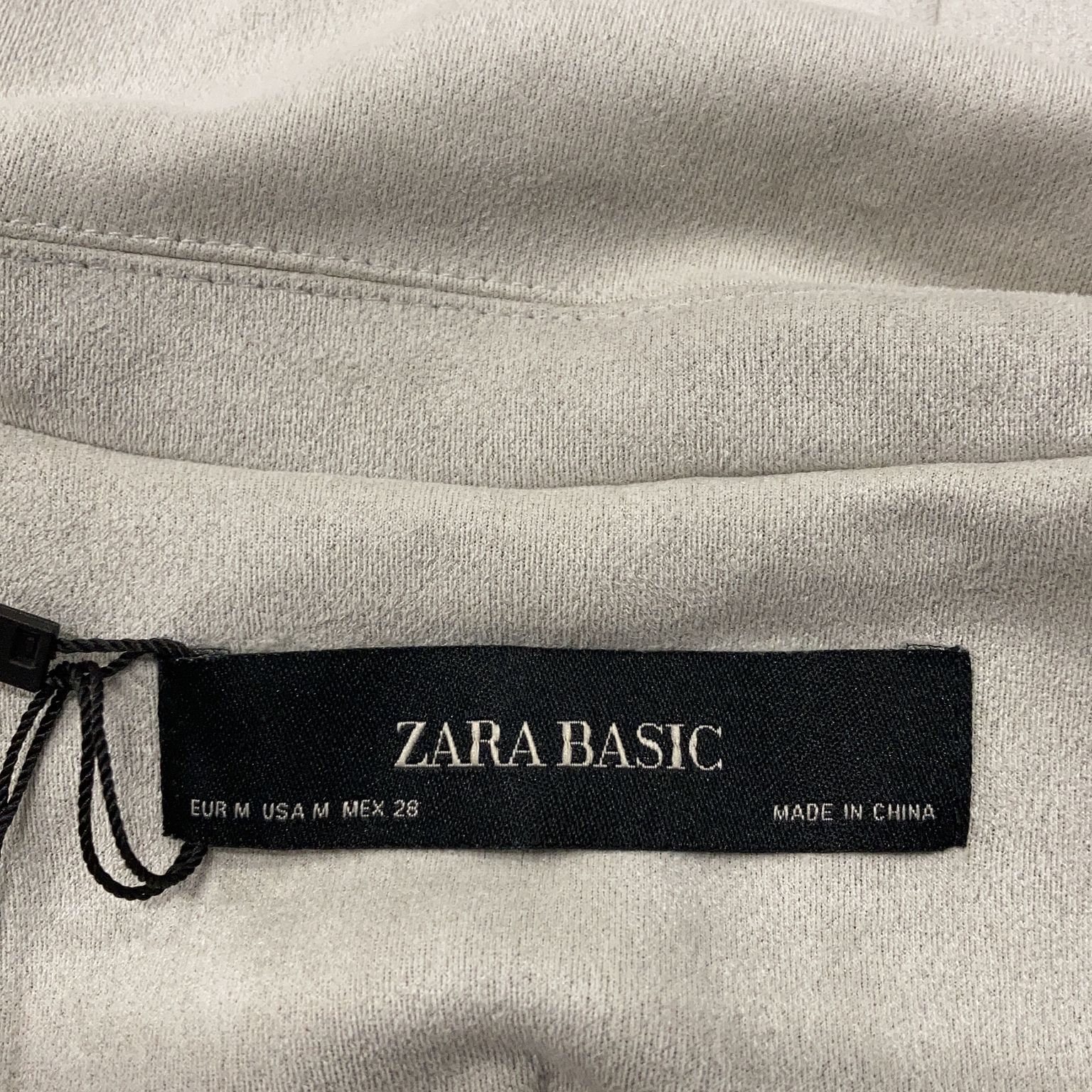 Zara Basic