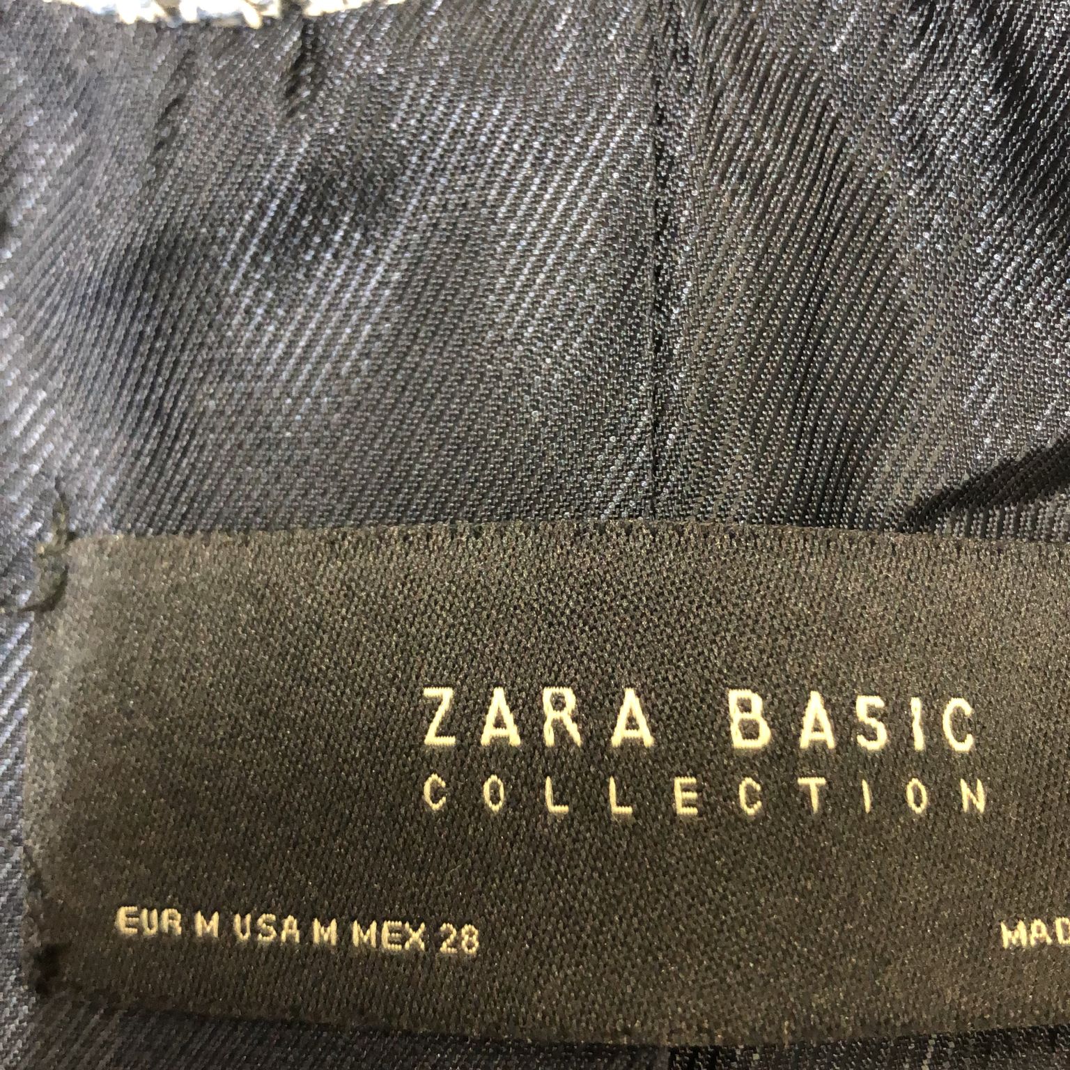 Zara Basic