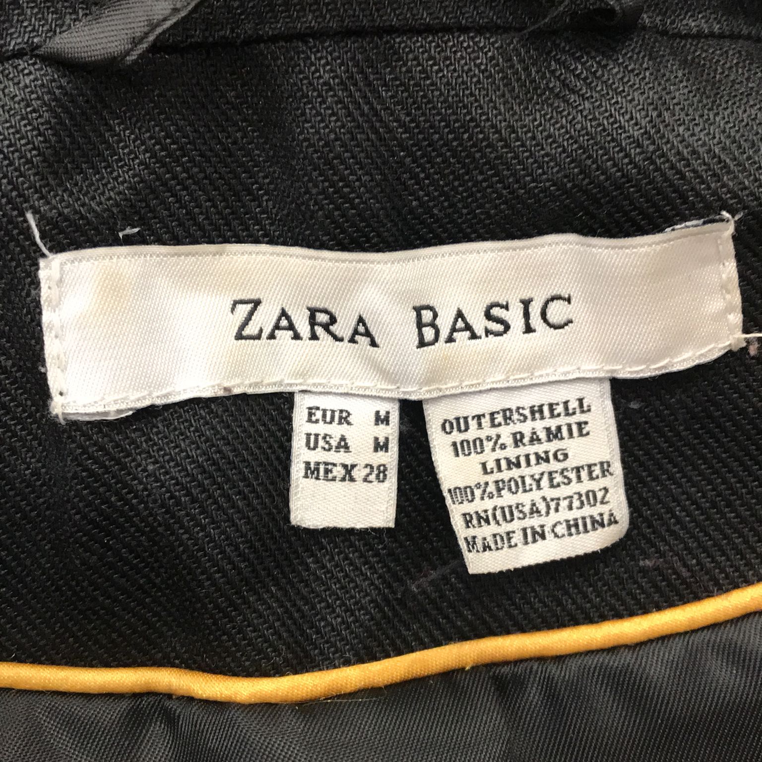 Zara Basic