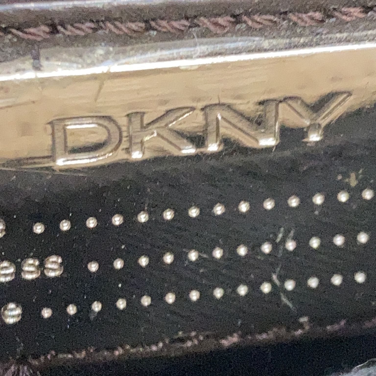 DKNY