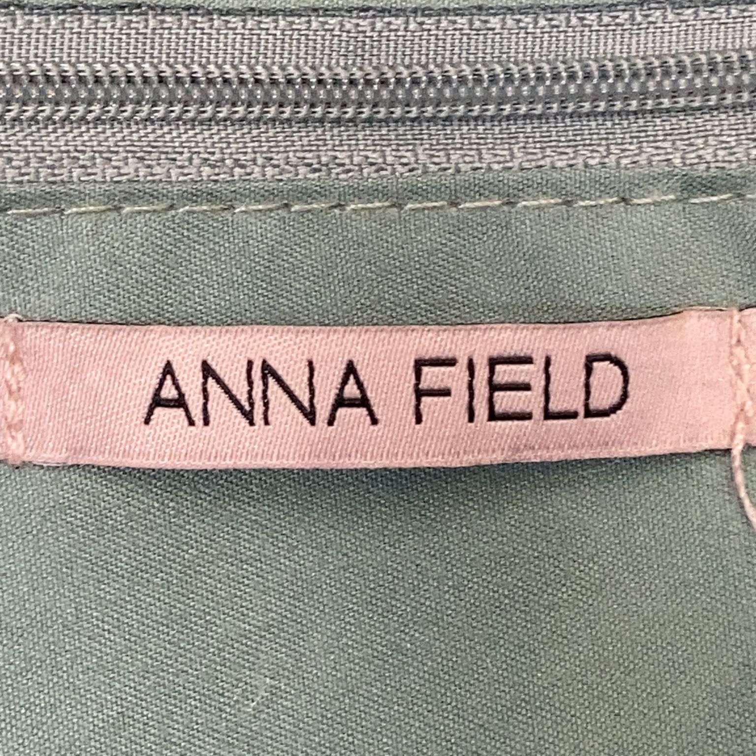 Anna Field