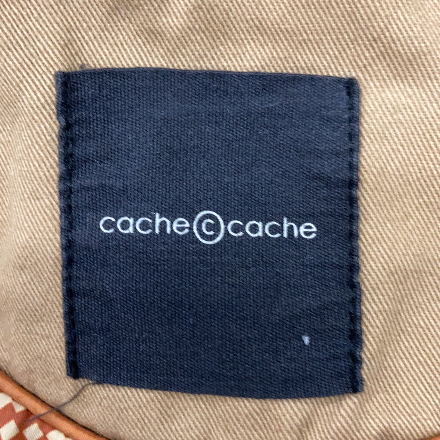 Cache Cache