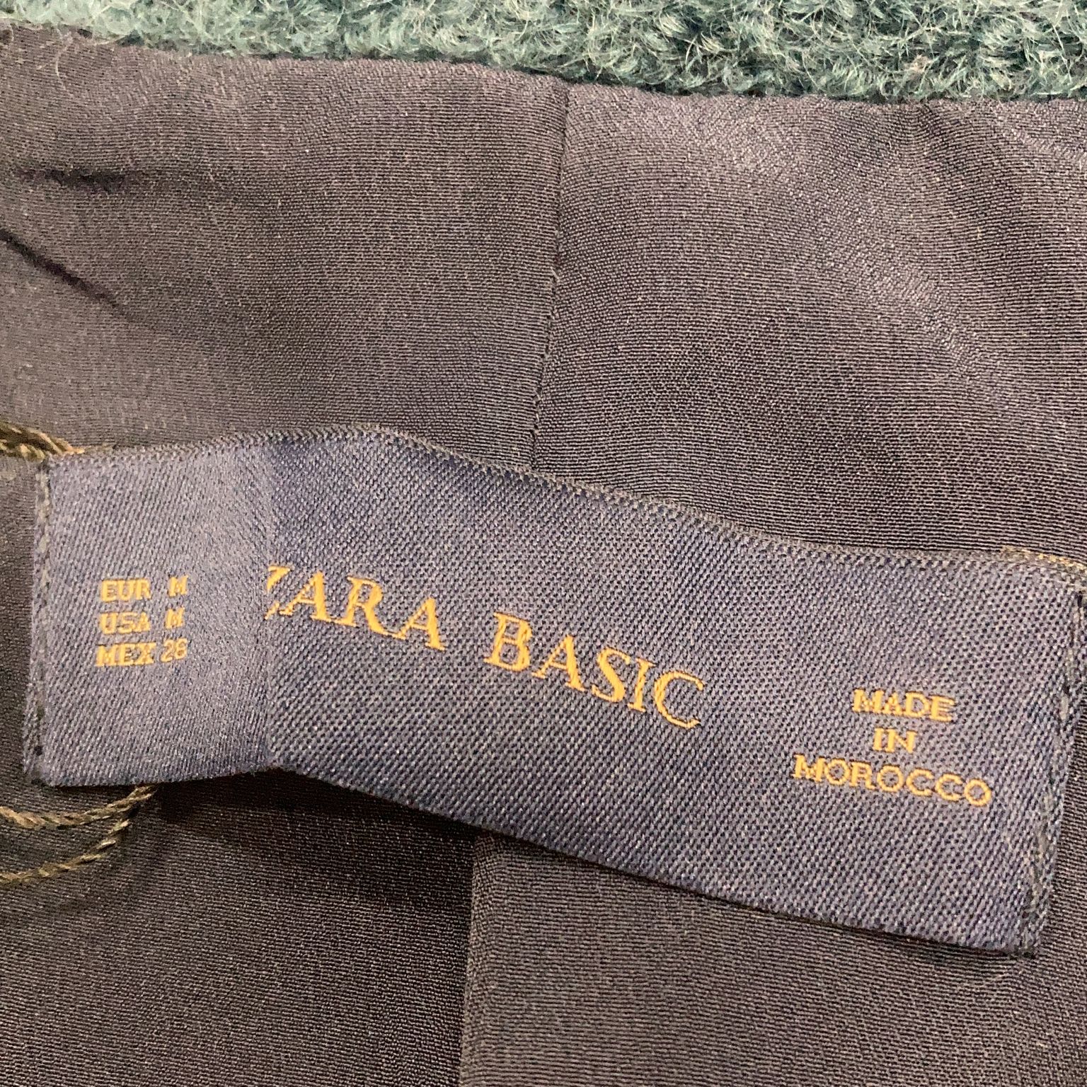 Zara Basic