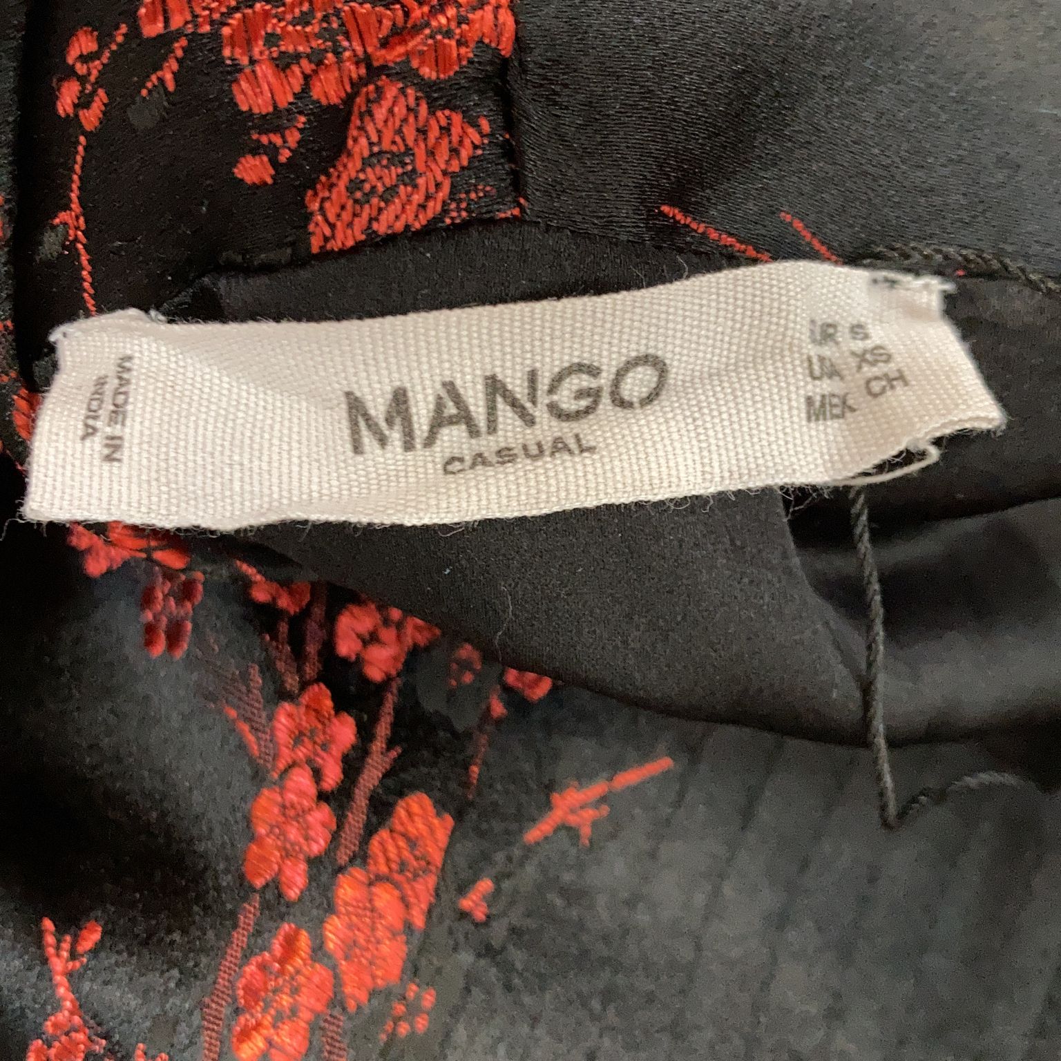 Mango Casual