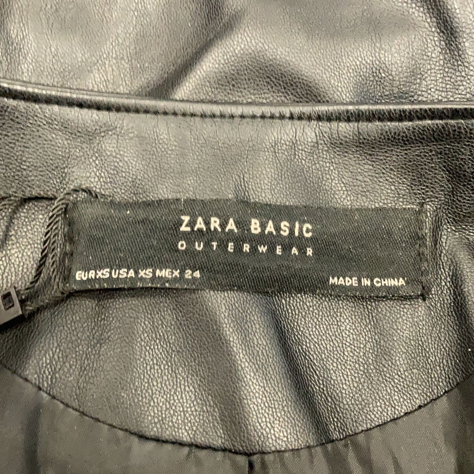 Zara Basic