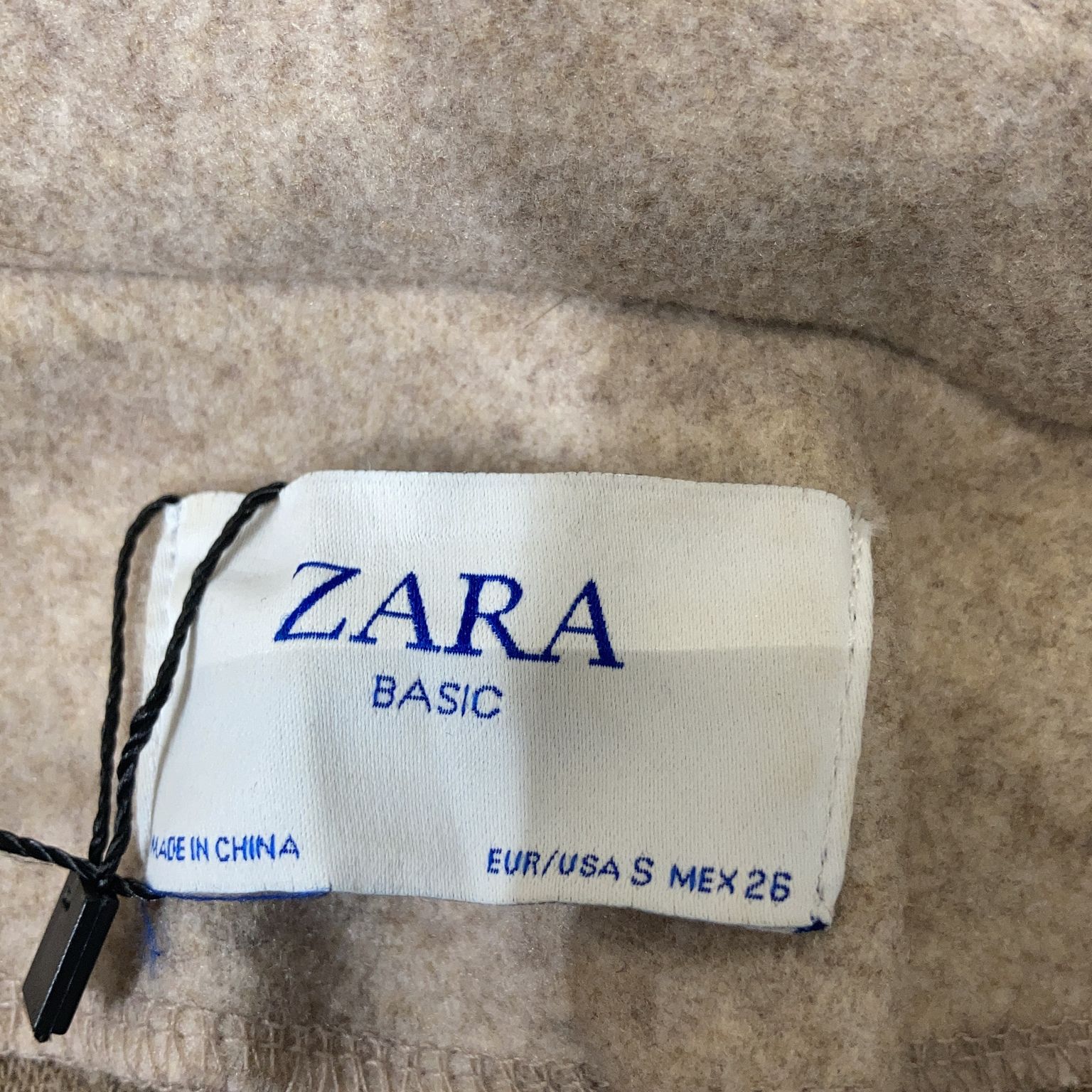 Zara Basic