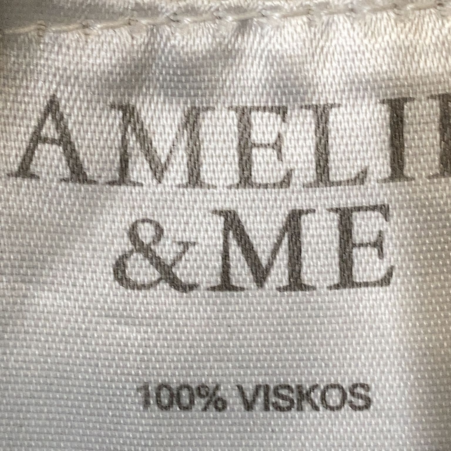 Amelie  Me