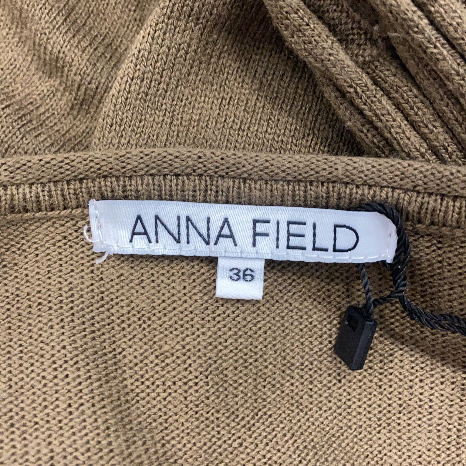 Anna Field