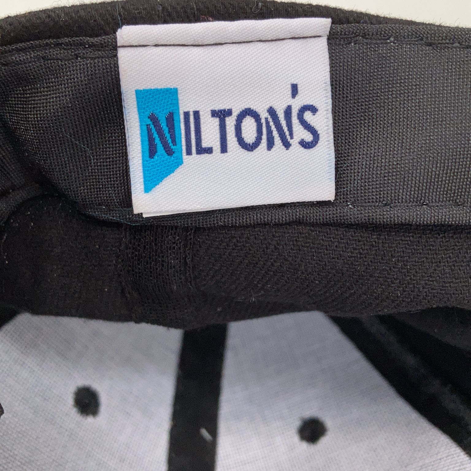 Nilton's