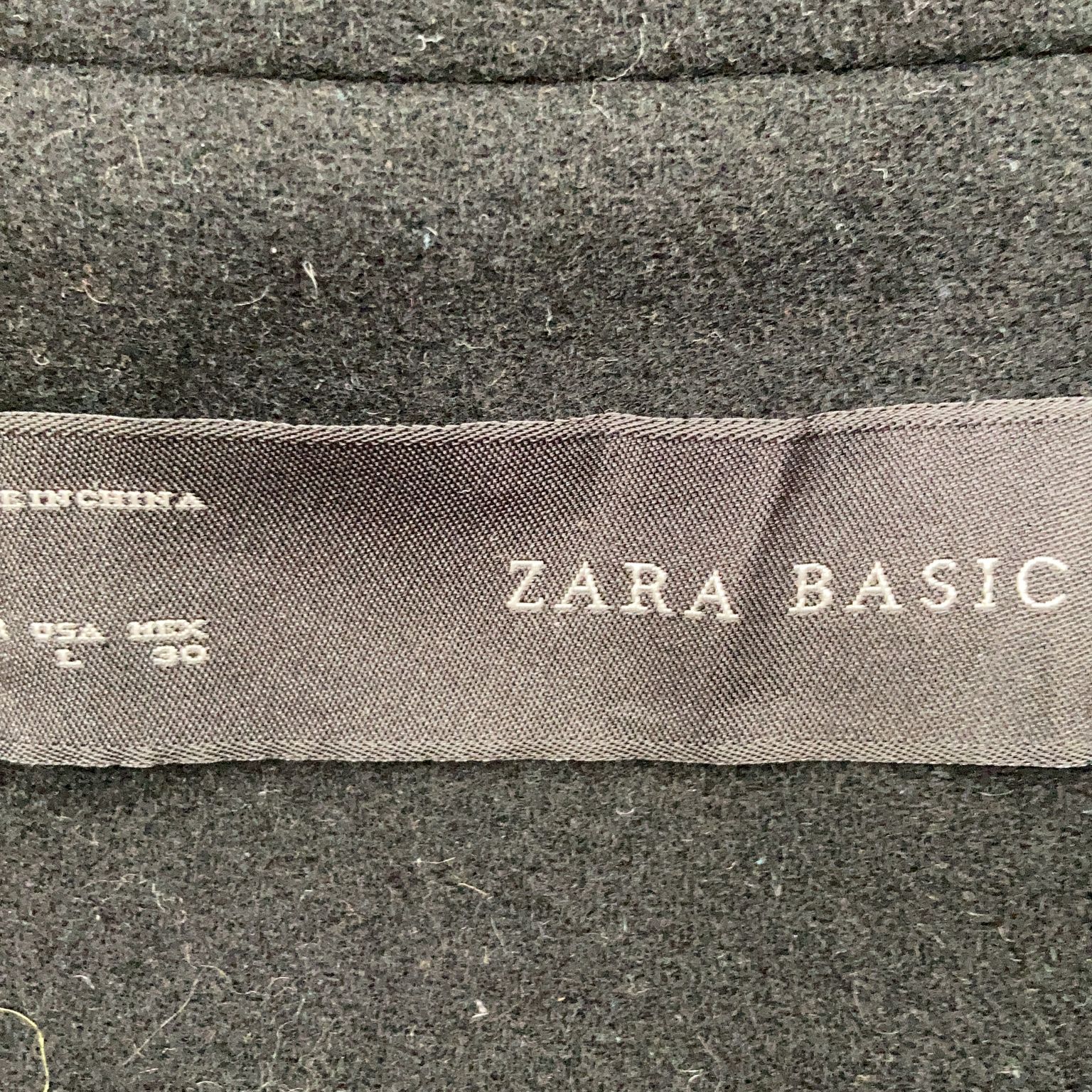 Zara Basic