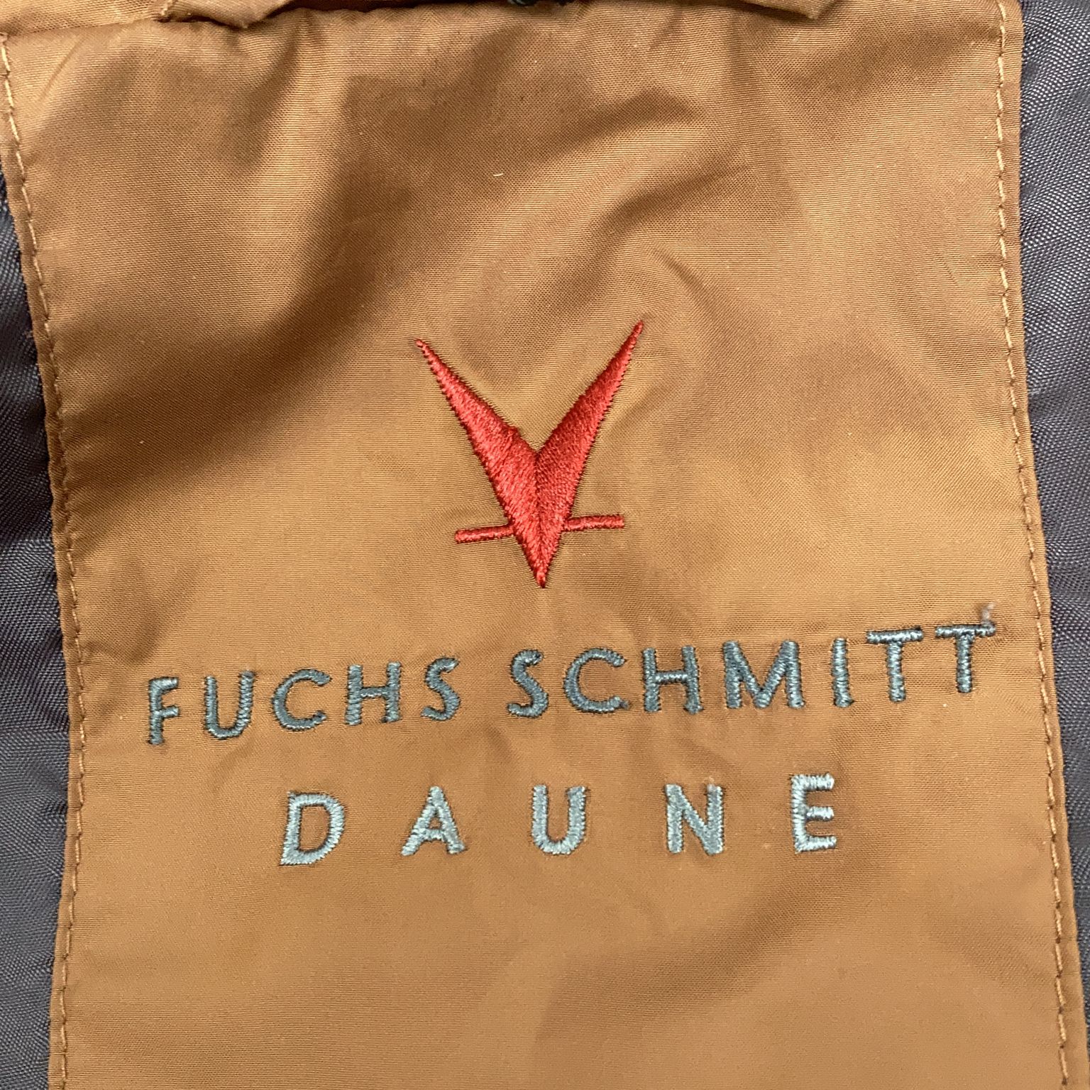 Fuchs Schmitt