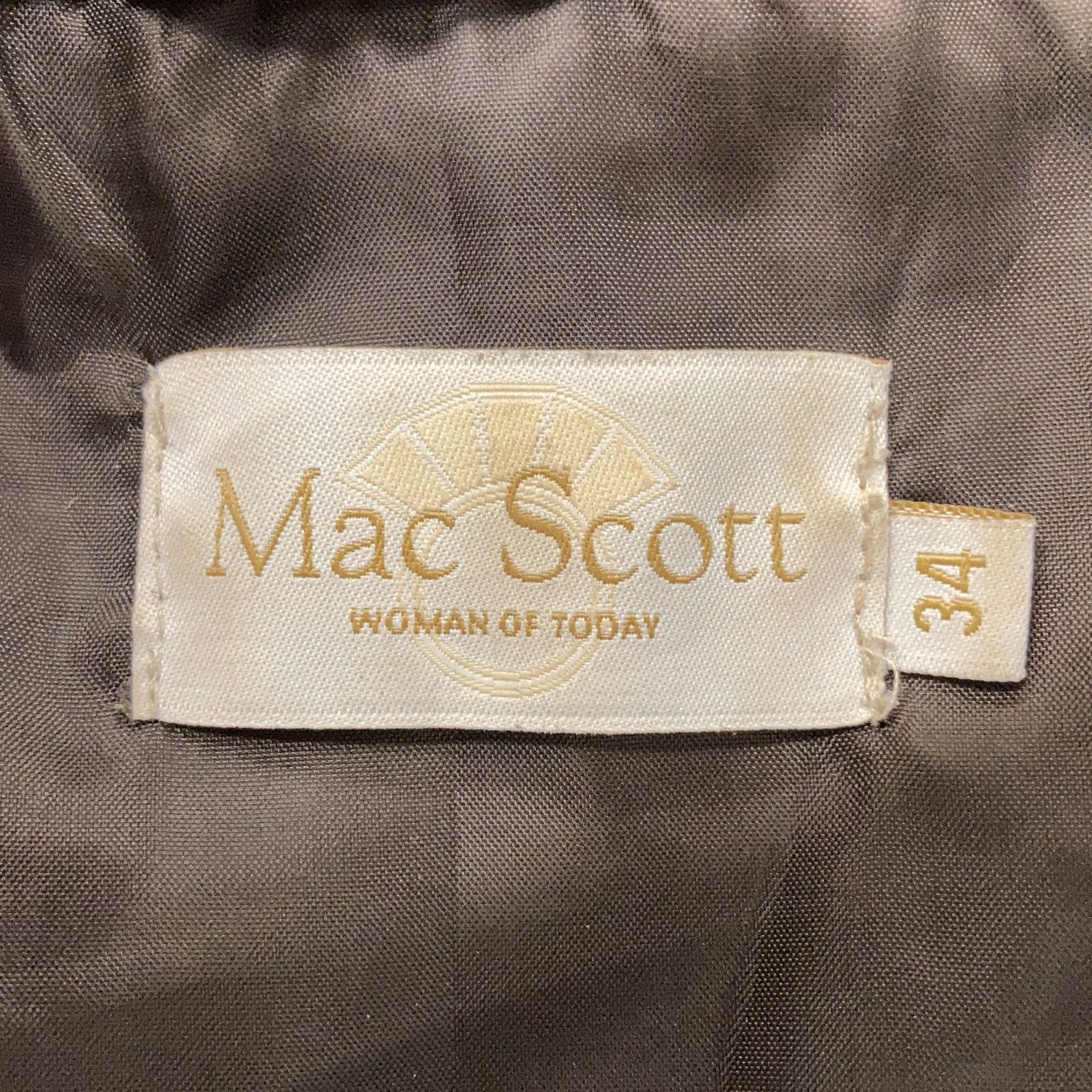 Mac Scott