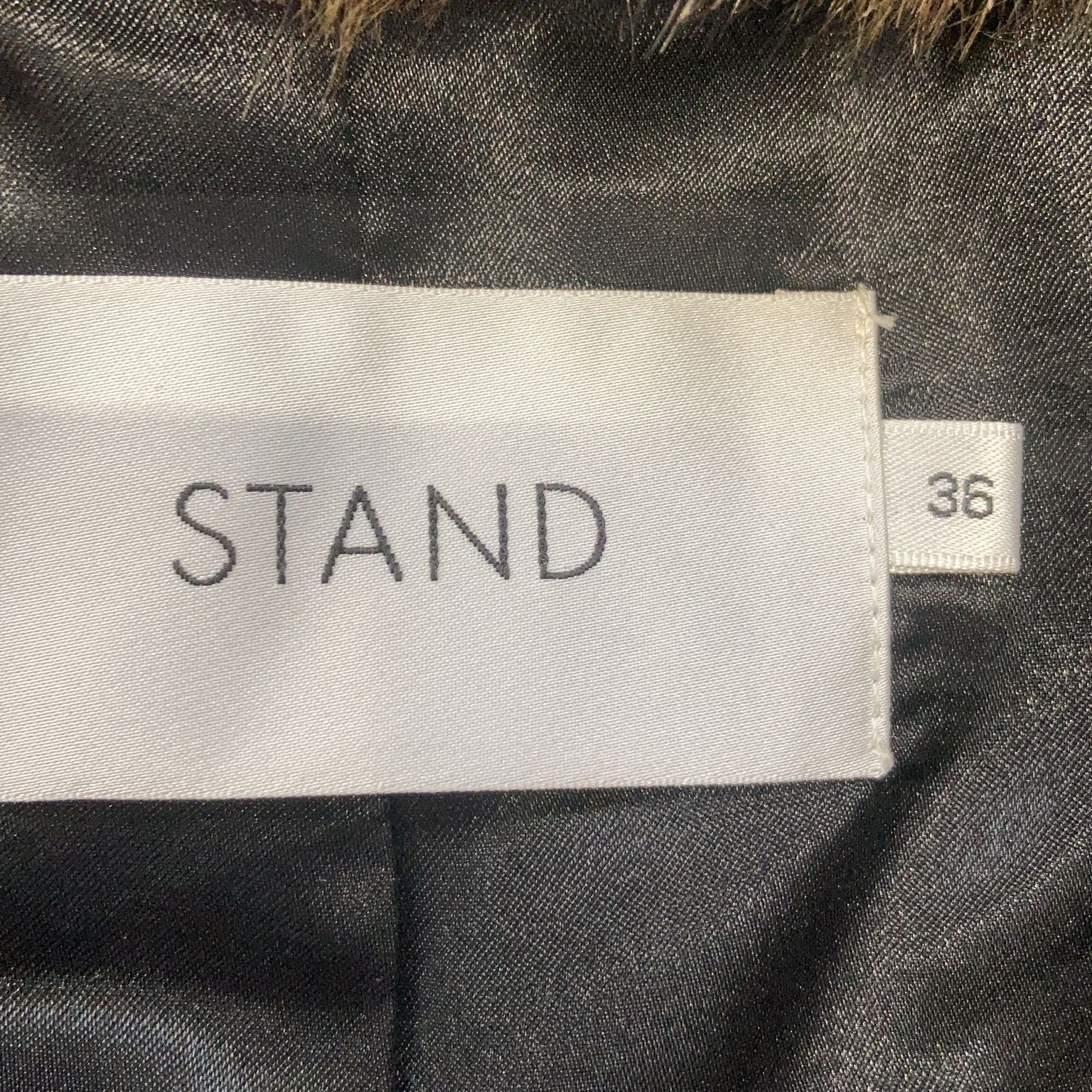 Stand