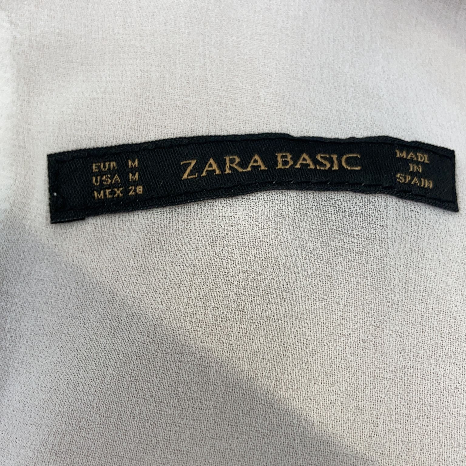 Zara Basic