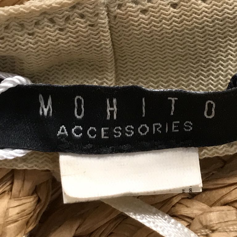 MOHITO Accessories